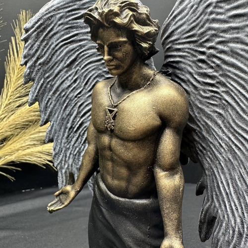 Imagem Lucifer Portador Da Luz - Resina 30cm Cor Dourado