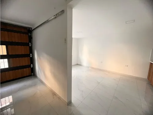 Lindo Apartamento En Venta De Primer Nivel Con Garaje En El Carmen Vib