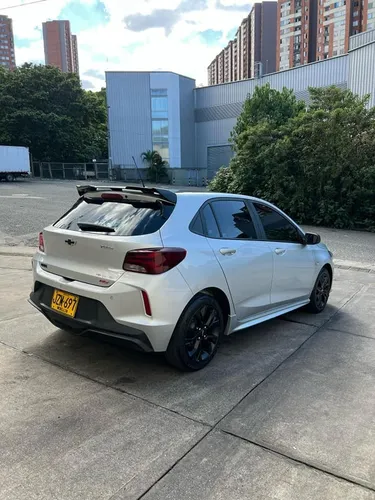 Chevrolet Onix 1.0T Rs Mt