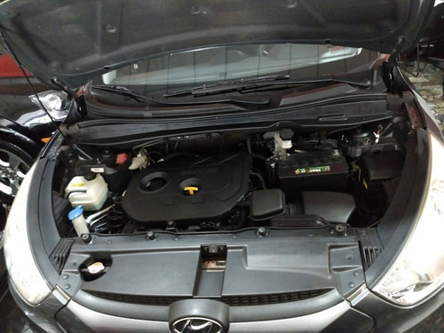 Imagem 8 de 9 de Hyundai Ix35 Gls 2.0 16v Flex 4p Automát. U.dono 79mkm 2016