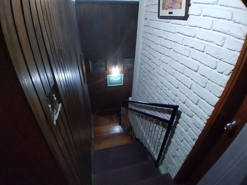 Se Vende Amplia Casa En Pu En Barrio Pta.carretas
