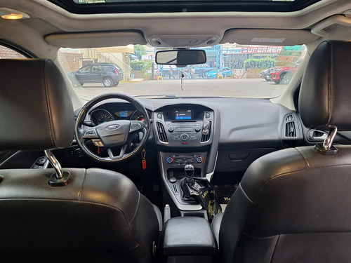 Ford Focus III 2.0 Se Plus Mt