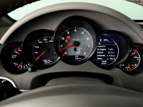 Imagem 7 de 13 de Cayenne S 4.8 V8 Blindada