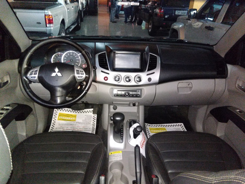 Mitsubishi L200 Triton 4x4 3.2 2013 Diesel