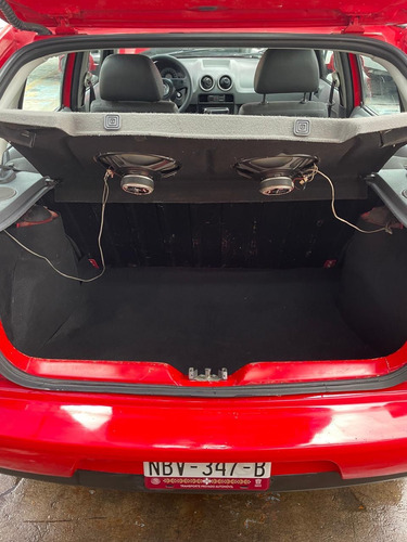 Volkswagen Pointer 1.6 Trendline Ee Mt