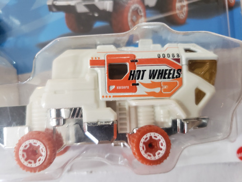 Hot Wheels Semi Remolque Red Planet Transport Con Carrito