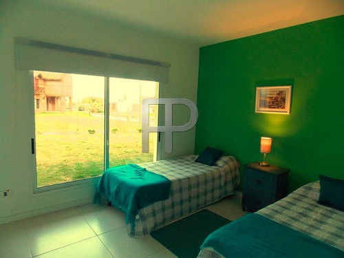 Imagen 9 de 12 de Casa En Venta La Barra 7 Dormitorios, 1000 M2 Terreno