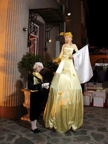 Show Para Fiestas, Zanquistas, Clown, Payasos, Zancudos ,