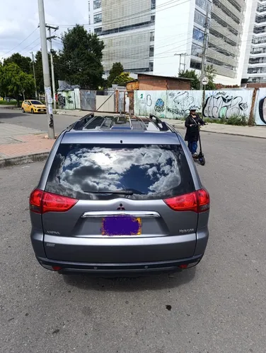 Mitsubishi Nativa 3.0l