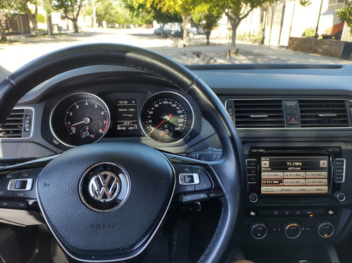 Volkswagen Vento 2.5 Luxury 170cv Tiptronic 2015