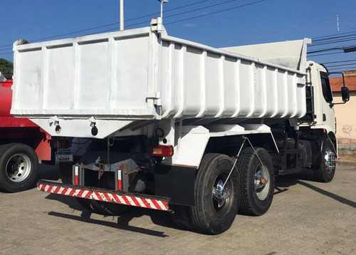 Volvo Vm 260 6x2 Basculan