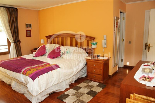 Imagen 9 de 22 de Condominio, 5 Dormitorios 5 Baños. Impecable Luminosa