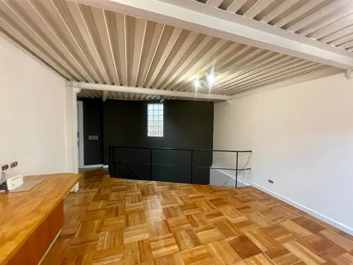 Exclusivo Con Patio Privado / Excelente Estado