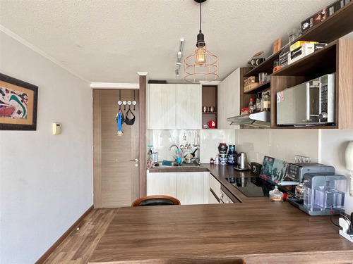 Departamento En Venta De 2 Dorm 1b 1e 1bod. En Macul