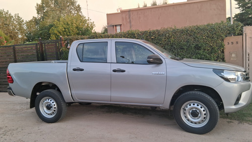 Toyota Hilux Pick-Up 2.4 Cd Dx 150Cv 4X2 At