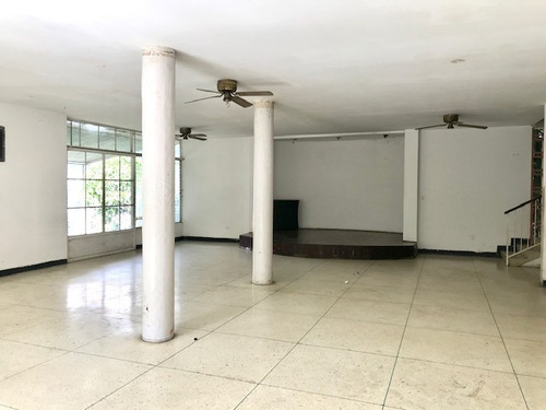 Imagen 4 de 11 de Casa Con Terreno En Venta En Colinas De Bello Monte