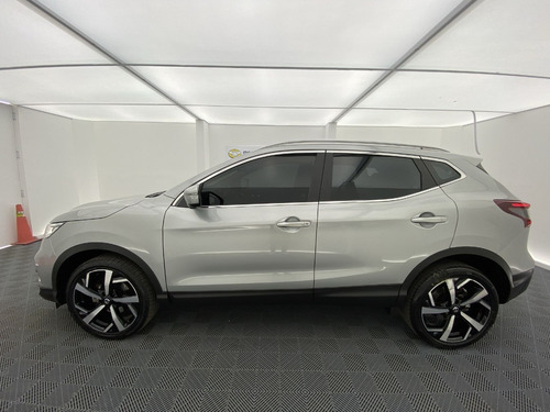 Imagen 6 de 25 de Nissan Qashqai Exclusive 2.0