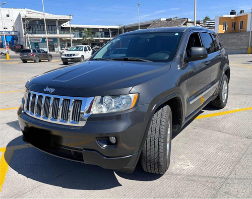 Jeep Grand Cherokee Laredo V6 Lujo 4x2 At