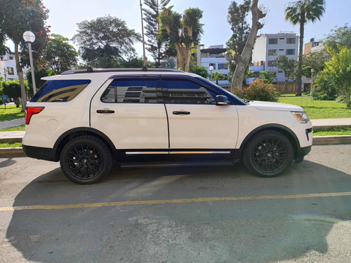 Ford Explorer Xlt Automática