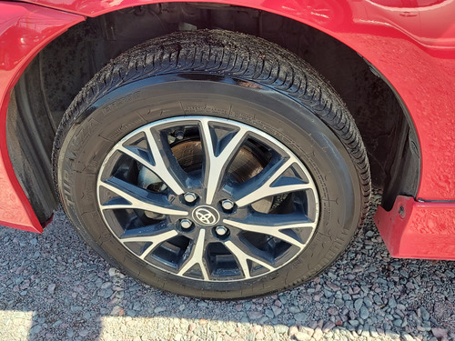 Toyota Etios 1.5 Xls 6Mt