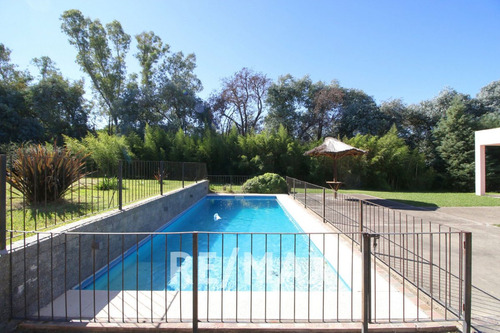 Casa 5 Ambientes En Venta En Manzanares