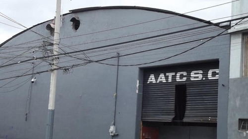 Bodega En Venta En Calzada San Esteban, Naucalpan!!