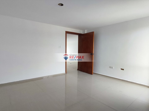 Te Presentamos Un Hermoso Apartamento En El Conjunto Cartago, El Mas Reciente De Tucacas, A Estrenar, Con Acabados De Primera, Con Planta Total.
