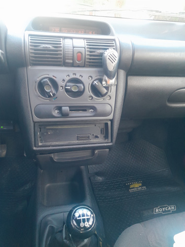 Chevrolet Corsa Classic 1.6 Gl