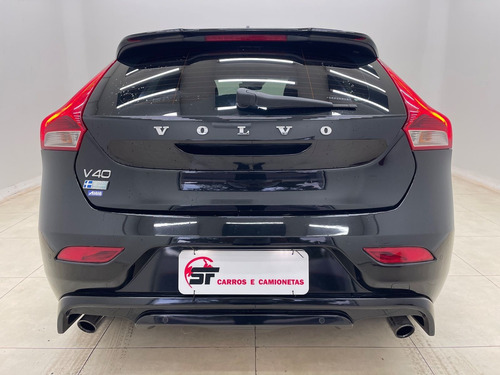 Imagem 5 de 15 de Volvo V40 T-4 Momentum 2.0 Aut. 2015/2016
