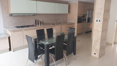 Imagen 6 de 9 de Townhouse En Venta En Altos De Guataparo Liseth Varela C140530 Tlf-0414-4183728