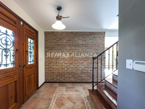 Casa 7 Ambientes En Venta Canning Apta Crédito