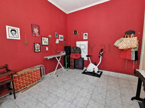 Imagen 27 de 30 de Casa En Venta 4 Dormitorios La Plata