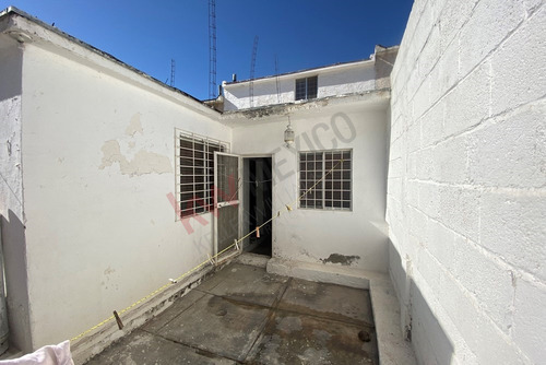 Casa En Venta En La Colonia Saucito De 140 Mts De Construccion En $1,500,000