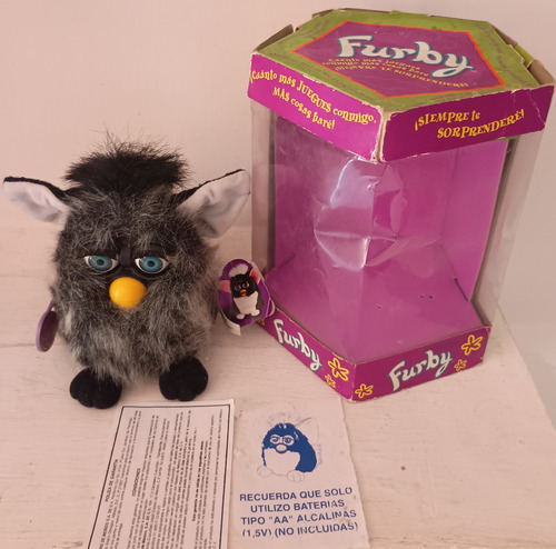Furby Lobo Completo En Caja Y Folletos Funciona Español 90s Negro (Usado)
