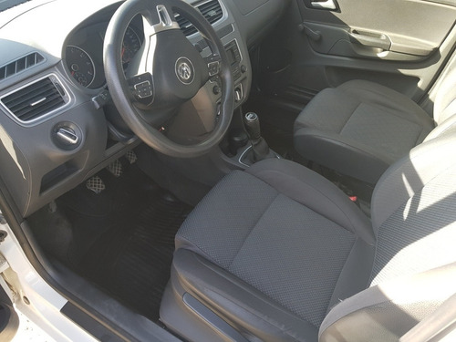 Volkswagen Suran 1.6 Comfortline 101cv Ab 2014