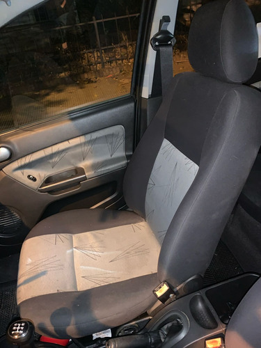 Ford Fiesta 1.6 Ambiente Plus Mp3