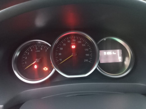 Imagen 12 de 15 de Renault Symbol Zen 1.6 2019