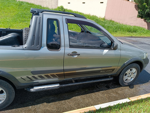 Fiat Strada 1.8 Adventure Ce Flex 2p