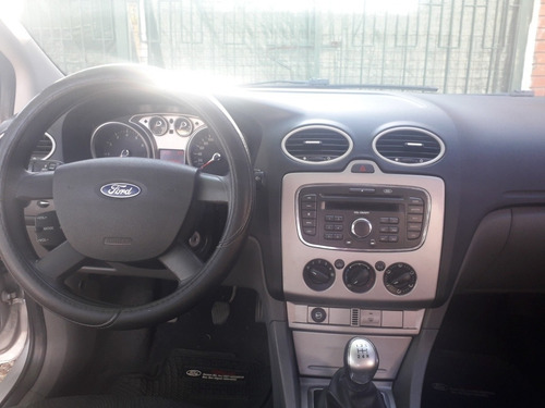 Ford Focus Sedan Gnc