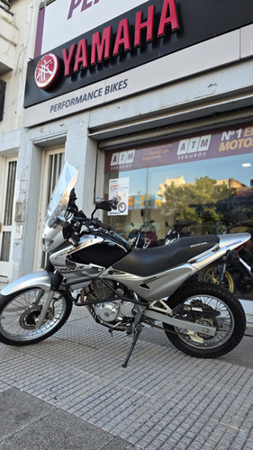Honda Nx4 Falcon 400 2013 Performance Bikes