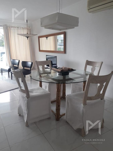 Departamento - Venta - 3 Ambientes - Playa Mansa - Punta Del Este - Uruguay -