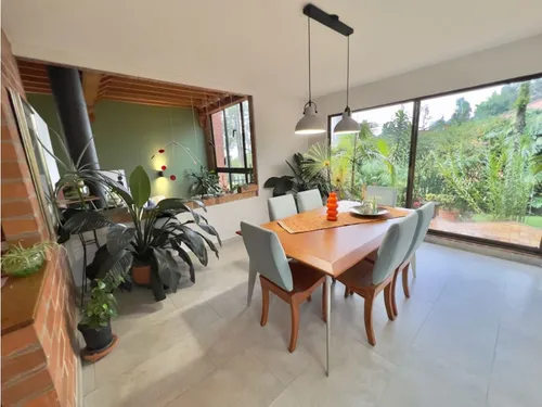 Venta Casa Los Balsos 250 Mts2 Admon $780.000