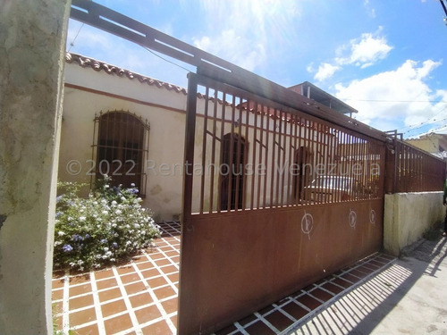 Imagen 21 de 30 de Casa En Venta Barquisimeto - Lara Código 23-10644 Jose Rivero Vende: 04143516569 / R+