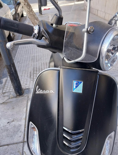 Moto Vespa Espectacular! Categorial - Color Negra