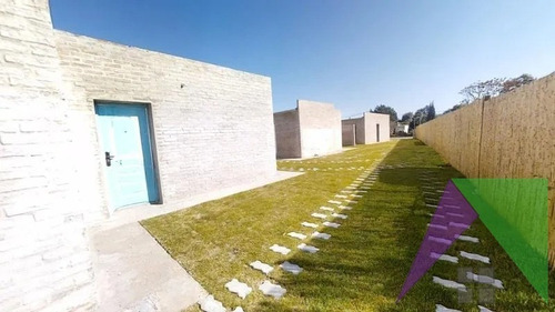 Casa A Estrenar En Complejo De Propiedad Horizontal Maldonado- Ref: 30333