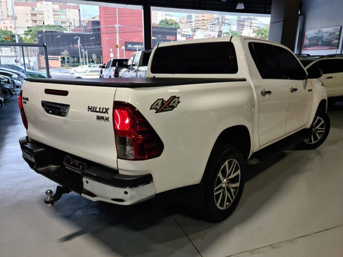 Imagem 4 de 9 de Toyota Hilux 2.8 Srx 4x4 Cd 16v Diesel 4p Automático