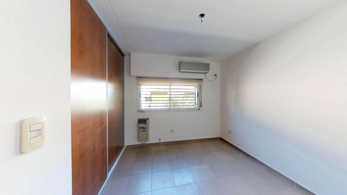 Ph En Venta En Ringuelet Calle 13 E/ 518 Y 519 Dacal Bienes Raices