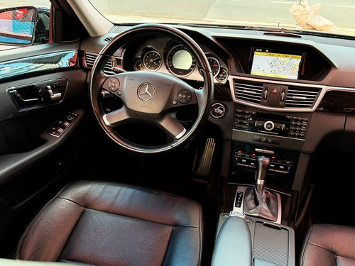 Mercedes-Benz E 250 1.8 CGI AVANTGARDE 16V