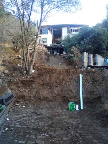 Terreno 4215 Mts Con Casa A Medio Terminar En Arrayan
