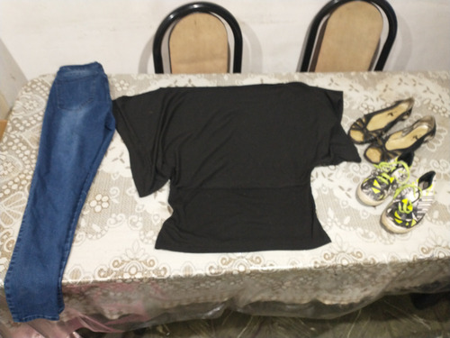 Lote De Ropa Ideal Feria Americana 52 Prendas Lavanda (Usado)